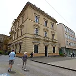 Couette-café Centro Sicilia & 4*