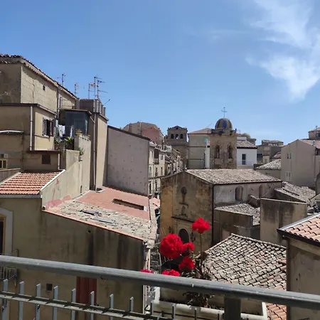 Centro Sicilia Rooms-suites & Terrace Enna