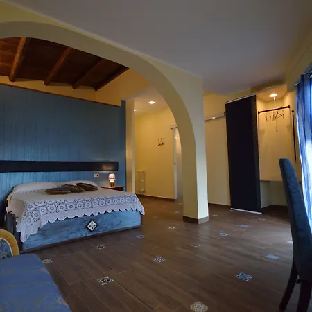 Centro Sicilia & B&B 4*