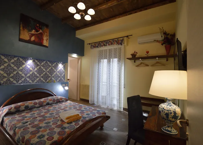 Nocleg ze śniadaniem Centro Sicilia & 4*