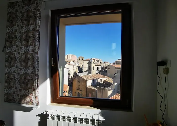 Centro Sicilia & B&B 4*